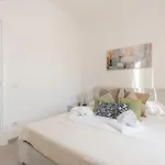 Long Bridge Apartment